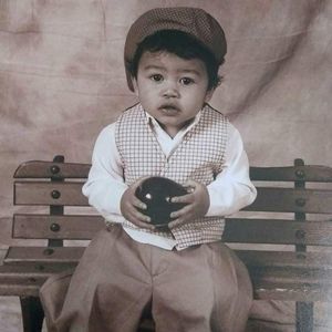 Meet your Posher, Hodari